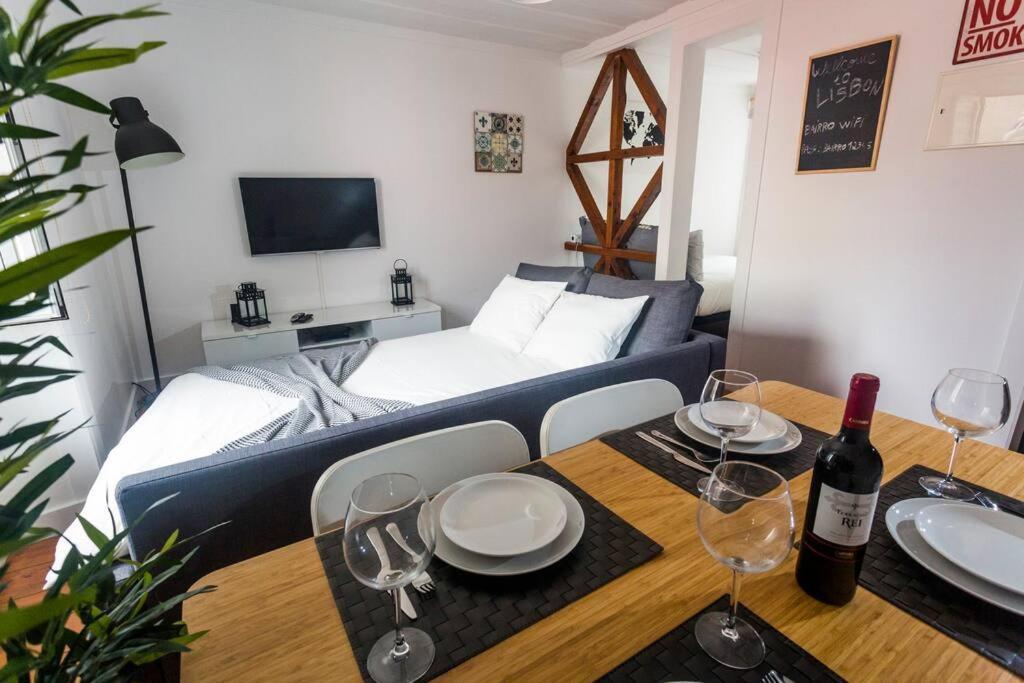 Ola Lisbon - Bairro Alto I Apartment ภายนอก รูปภาพ